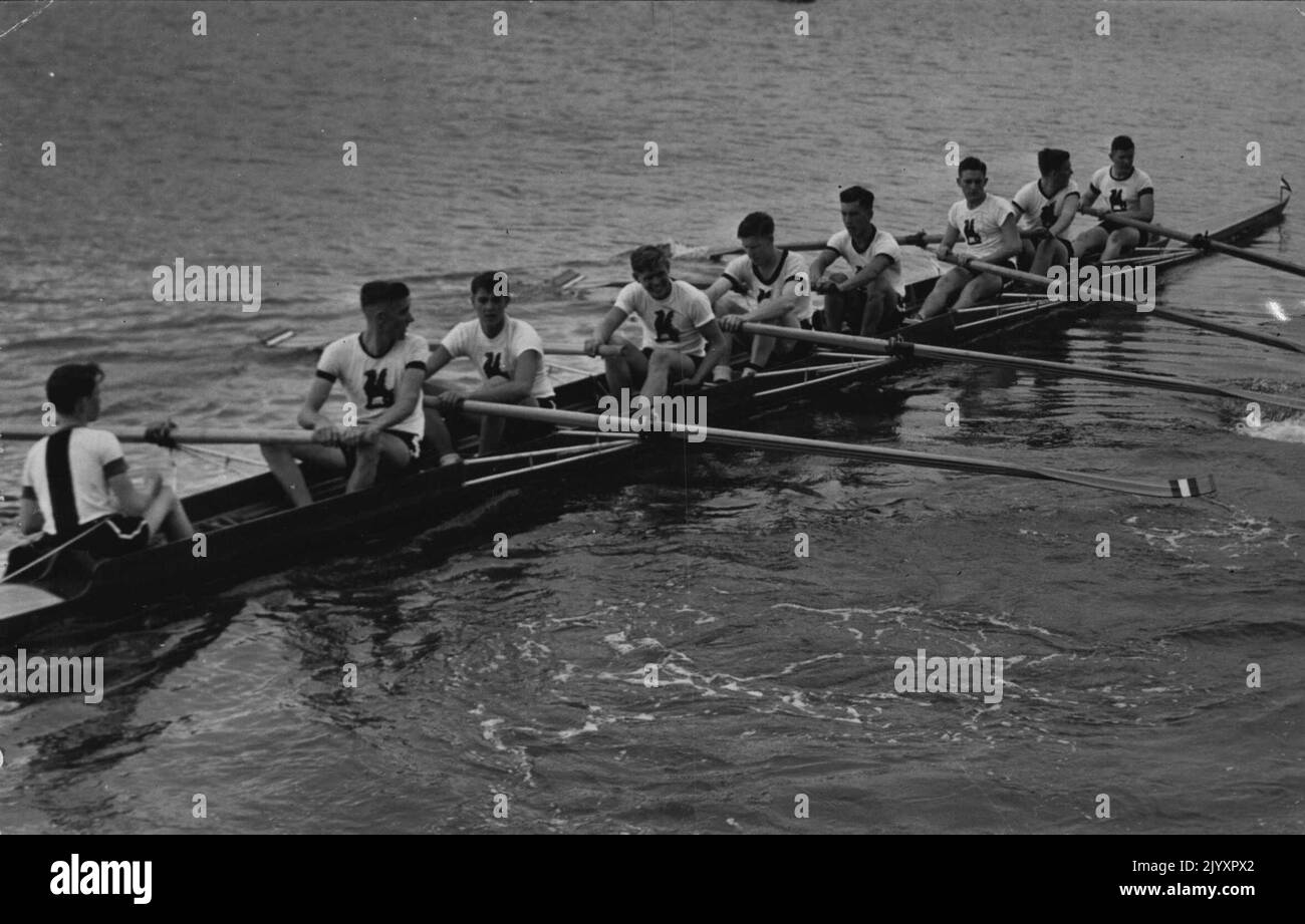 Newington junior eight at NewingtonKings annual regatta at Abbotsford