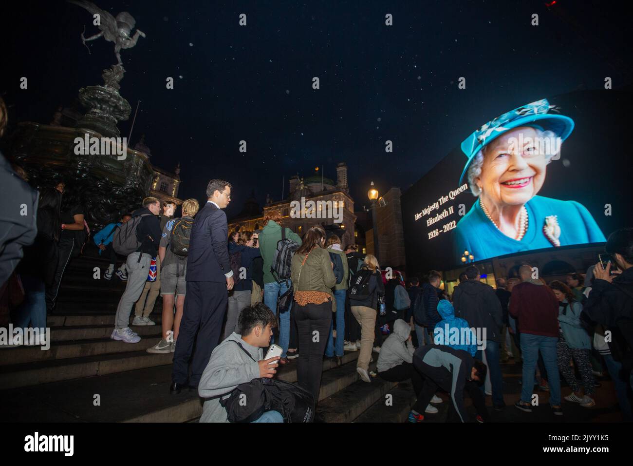 London, England, UK. 8th Sep, 2022. A tributet to Queen Elizabeth II is on display on giant screen in Piccadilly Circus after her death announcement. (Credit Image: © Tayfun Salci/ZUMA Press Wire) Stock Photo