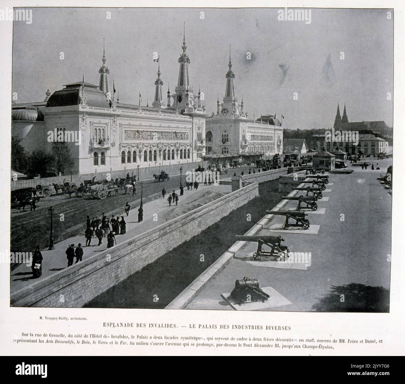 Exposition Universelle (World Fair) Paris, 1900; black and white photograph; Esplanade des Invalides; the Palace of Diverse Industries (decorative arts and crafts). Stock Photo