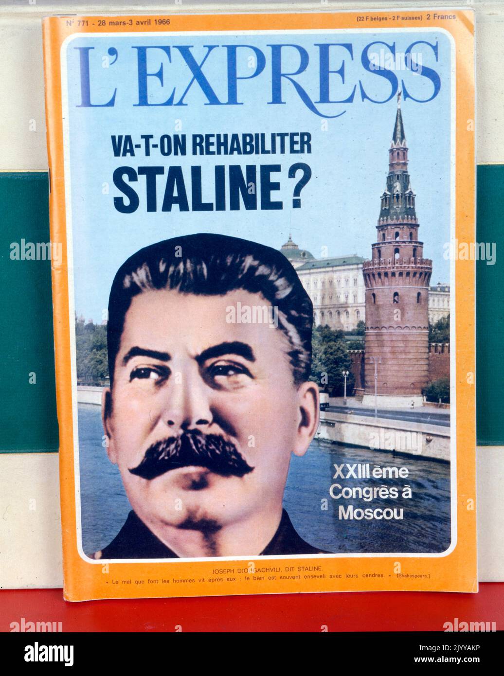 From 'L'Express' with the headline 'Are you going to rehabilitate Stalin?'; picture of Stalin and the Kremlin on the front cover, dated 28 March - 3 April 1966 Stock Photo