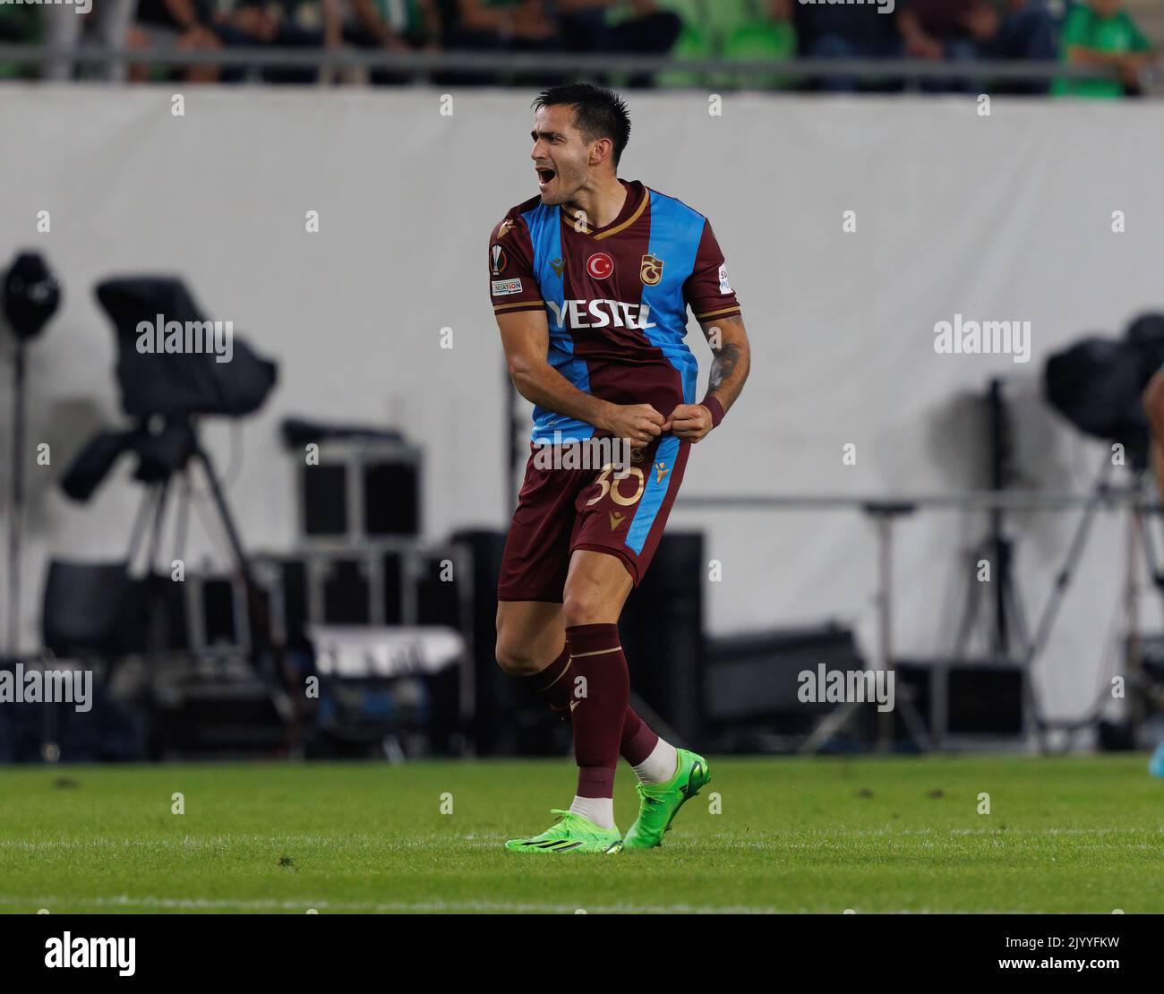 Amer Gojak of Ferencvarosi TC celebrates after scoring a goal with News  Photo - Getty Images