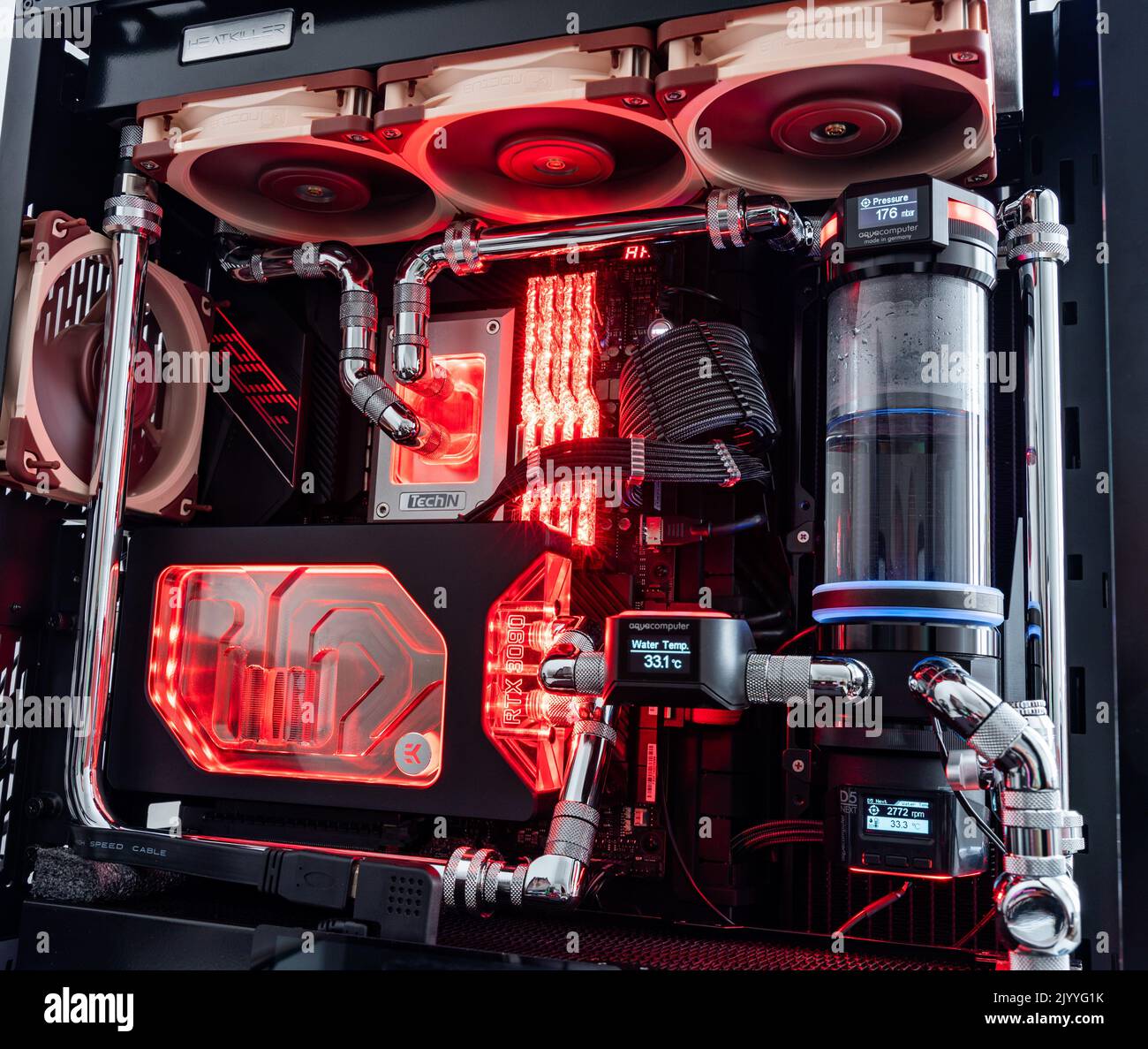 Water Computer Desktop Aquacomputer hi-res stock photography and images - Alamy