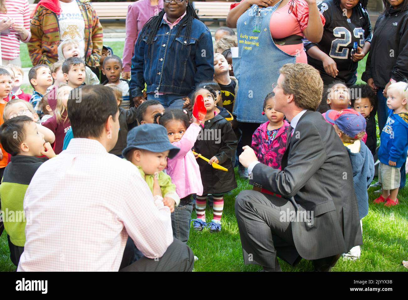Secretary Shaun Donovan Leading Earth Day Planting Activities With secretary-shaun-donovan-leading-earth-day-planting-activities-with
