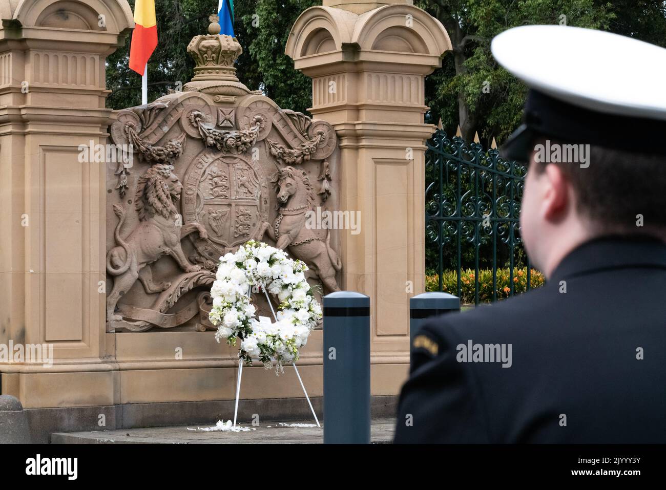 Members of the Victorian Government including the Honourable Linda Dessau AC who was sworn in as Victoria’s 29th Governor, the first female in the role in Australia, and The Hon. Daniel Andrews, Victorian Premier pay their respects and lay wreaths outside Government House to Queen Elizabeth II as she passes away peacefully at Balmoral aged 96. Joshua Preston/Alamy Live News Stock Photo