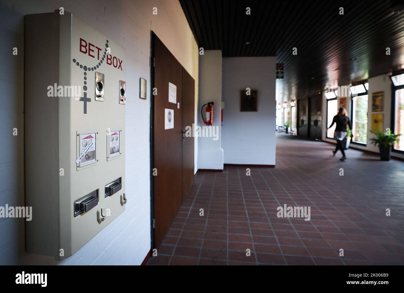 Hamburg, Germany. 01st Sep, 2022. A vending machine for small rosaries