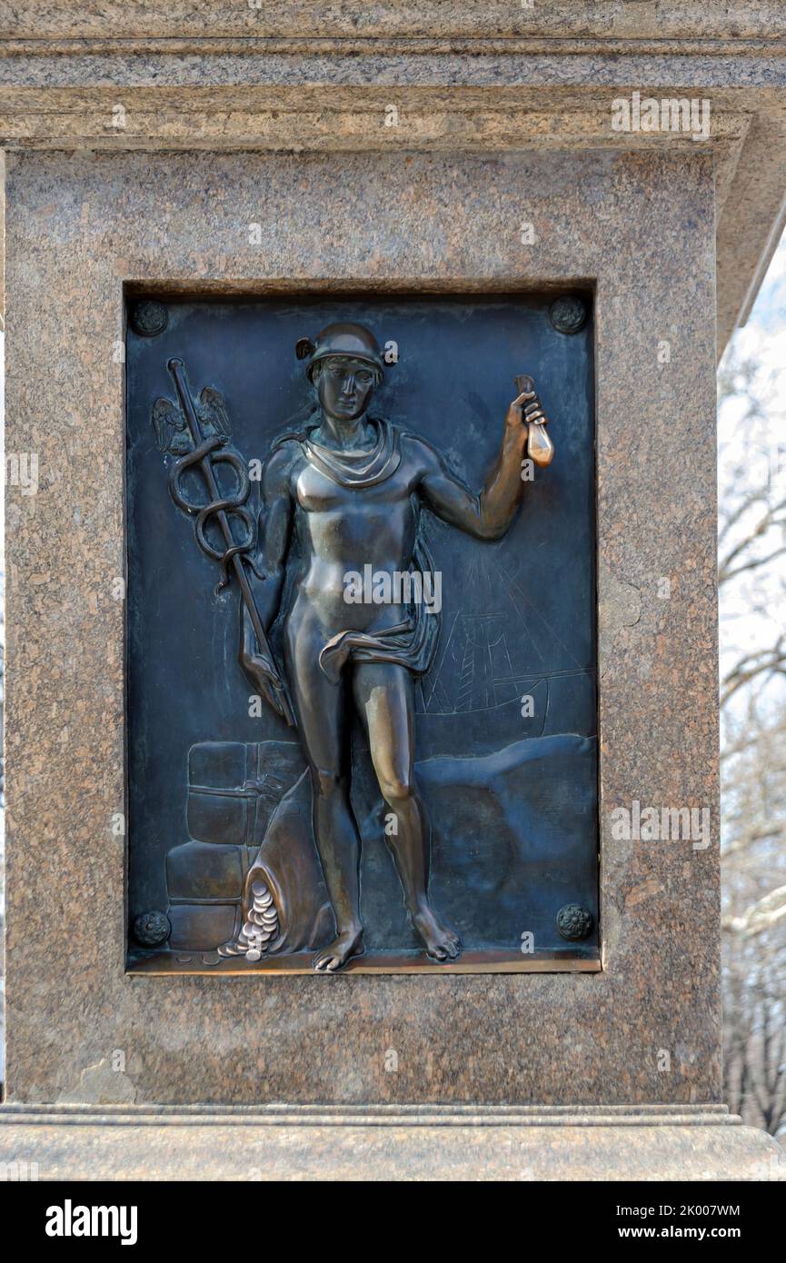 Bronze statue hermes hi-res stock photography and images - Alamy