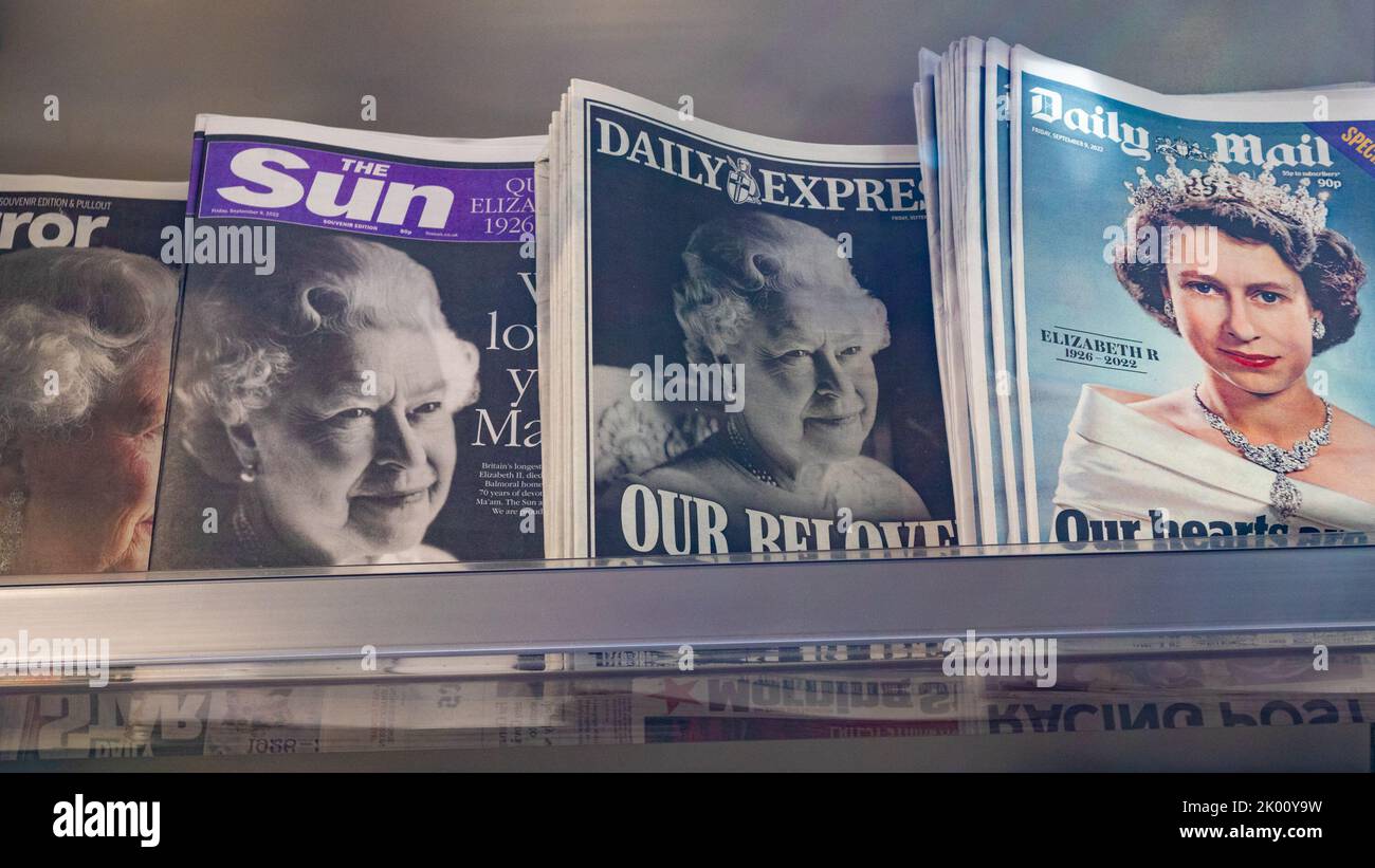 Ashford, Kent, UK. 9th Sep, 2022. A collection of uk press national newspaper front pages with the death of Her Majesty Queen Elizabeth II. Photo Credit: Paul Lawrenson/Alamy Live News Stock Photo