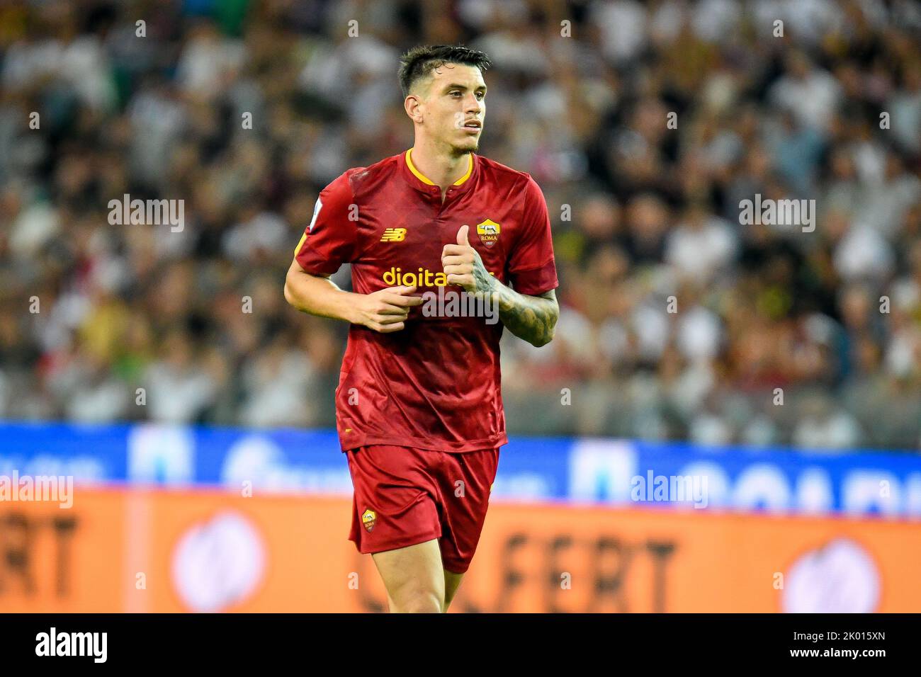 Udine, Italy. 04th Sep, 2022. Roma's Roger Ibanez da Silva portrait during Udinese Calcio vs AS Roma, italian soccer Serie A match in Udine, Italy, September 04 2022 Credit: Independent Photo Agency/Alamy Live News Stock Photo