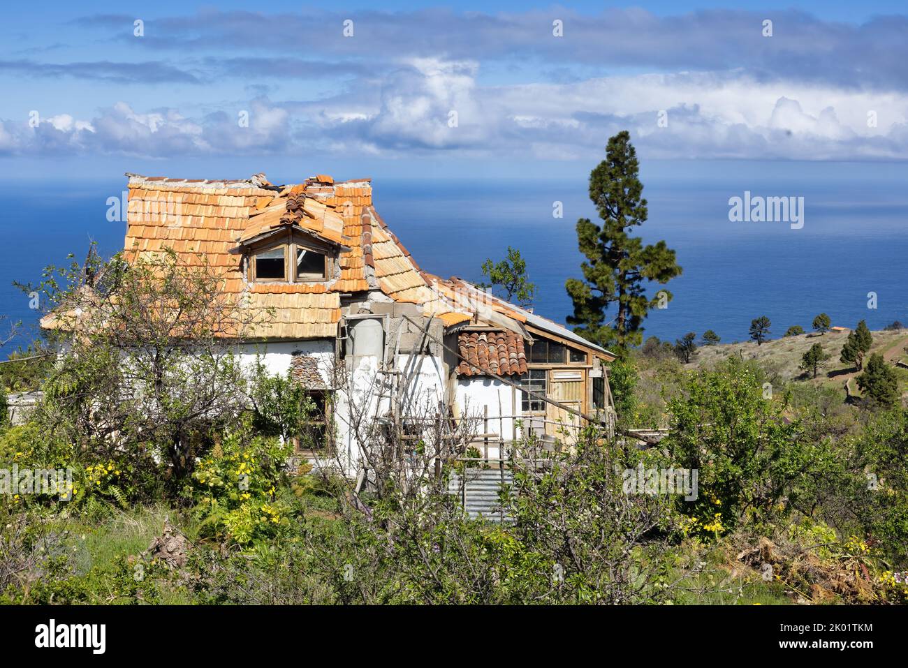Old abandoned house near coast of La Palma, Canary Islands, Spain Stock Photo