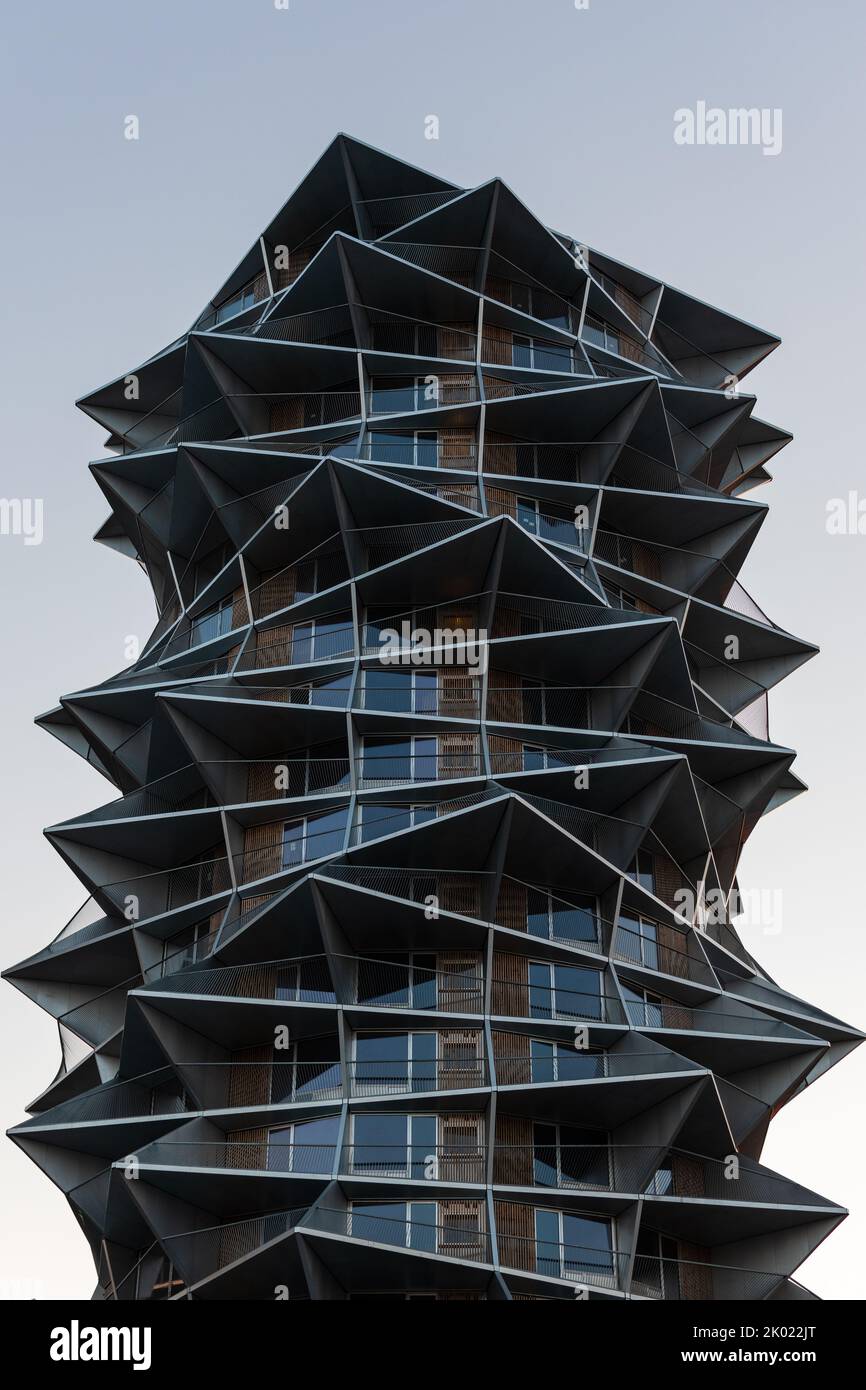 LA Luxury Leasing Real Estate | Luxury High Rise Condo Rentals - Sustainable Urban Luxury Rentals With A High-Rise View