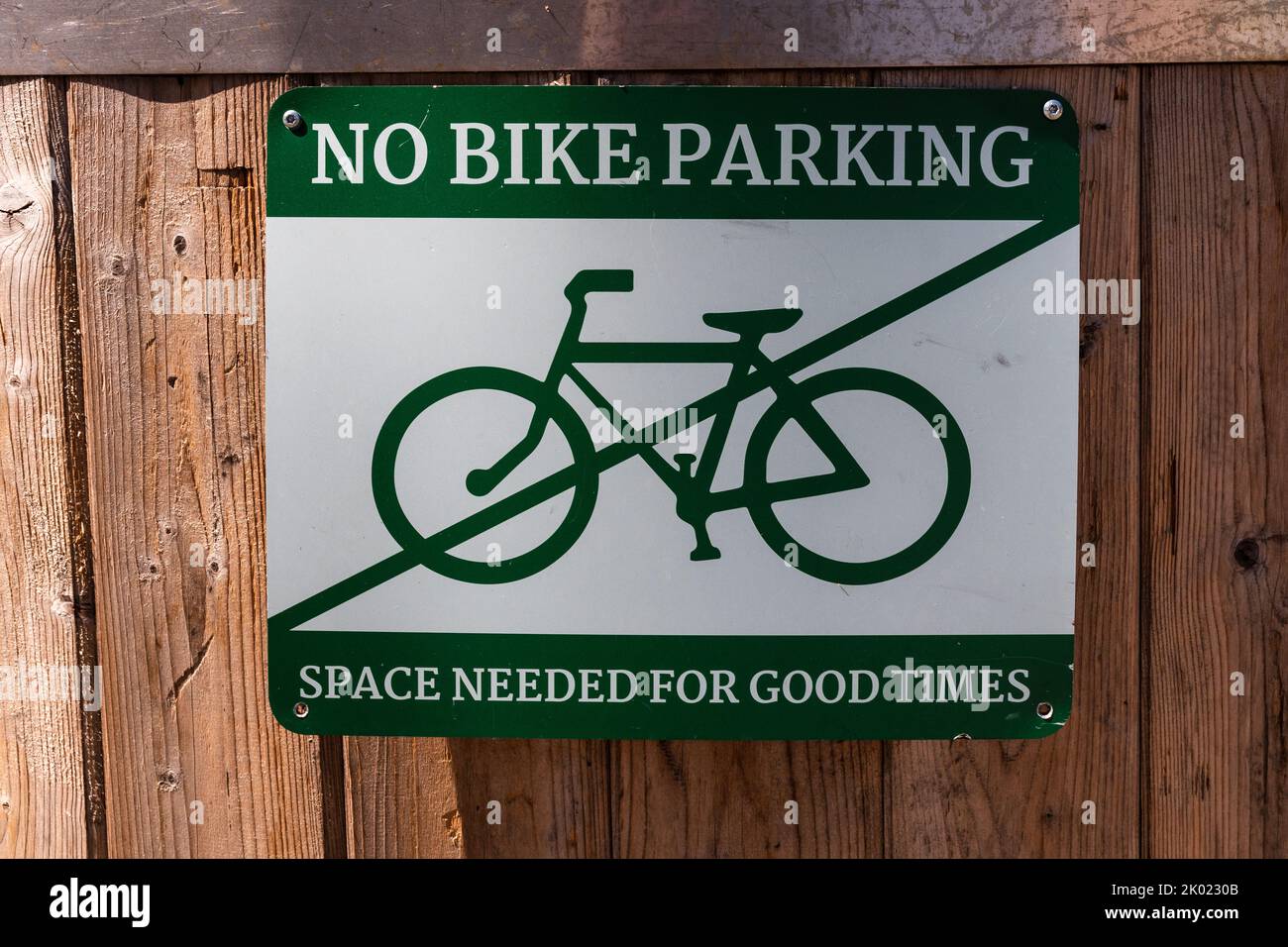 No bike parking sign outside Broens Gadekokken in Copenhagen, Denmark Stock Photo