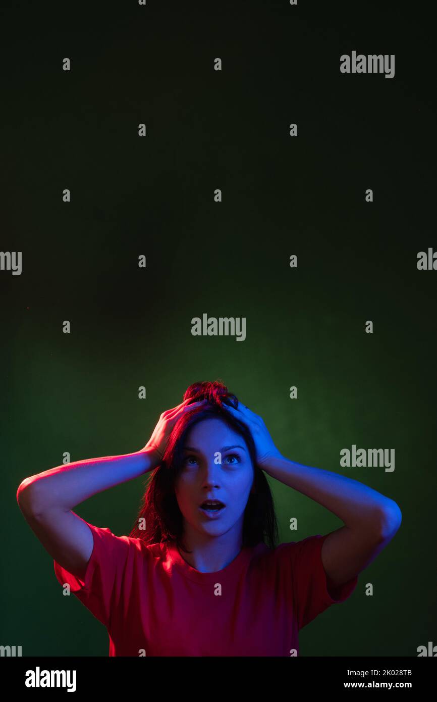 Impressed shocked woman hi-res stock photography and images - Alamy