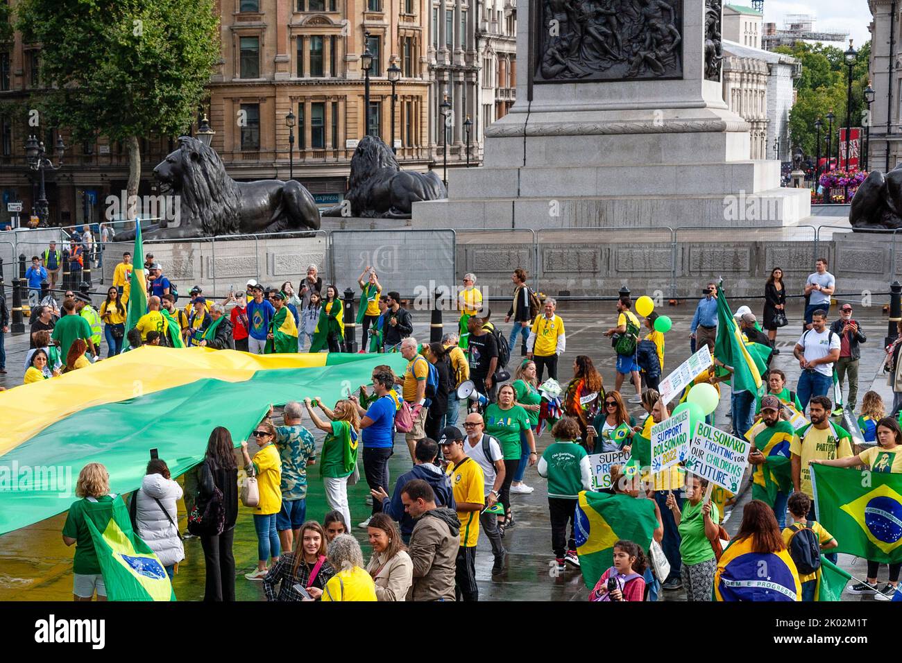 Rally supporting Brazilian President General Bolsonaro, Trafalgar Square, London September 2022 Stock Photo