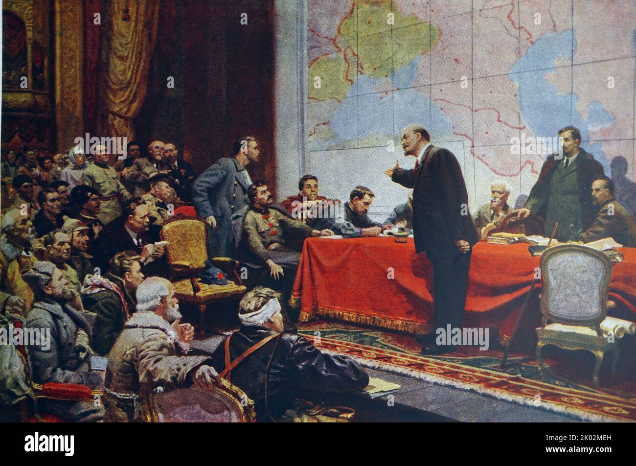 V.I. Lenin speaks in 1920 at the discussion of the first long-term plan for the development of the national economy drawn up by the State Commission for Electrification of Russia (GOEDRO). From the picture by D. Shmatko. Stock Photo