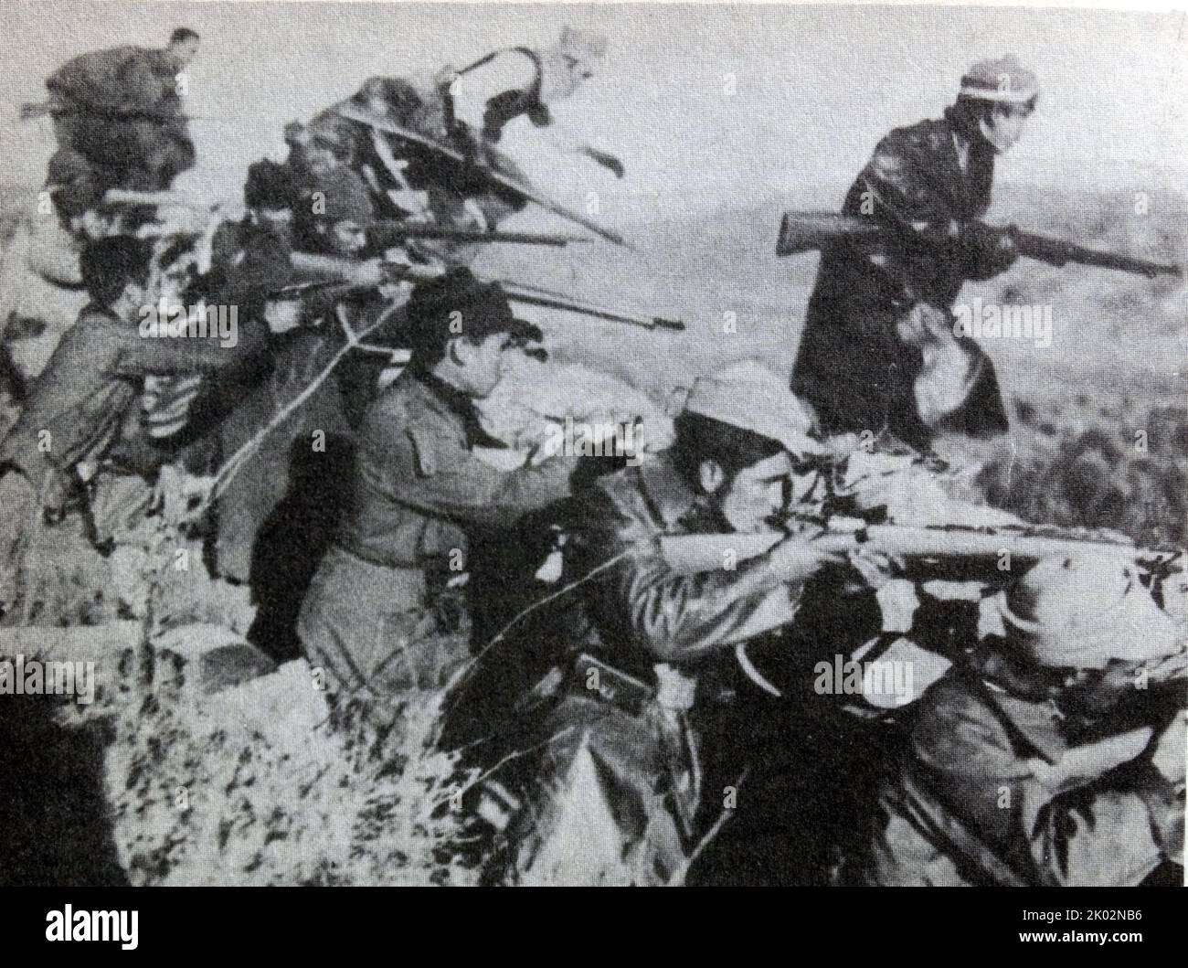Republicans fighting rebels at Madrid. 1936.Spanish Civil War Stock Photo