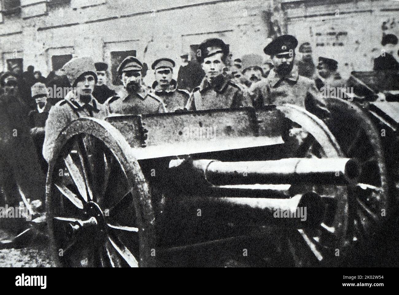 Russian Revolution. A gun near the building of the Moscow City Council ...