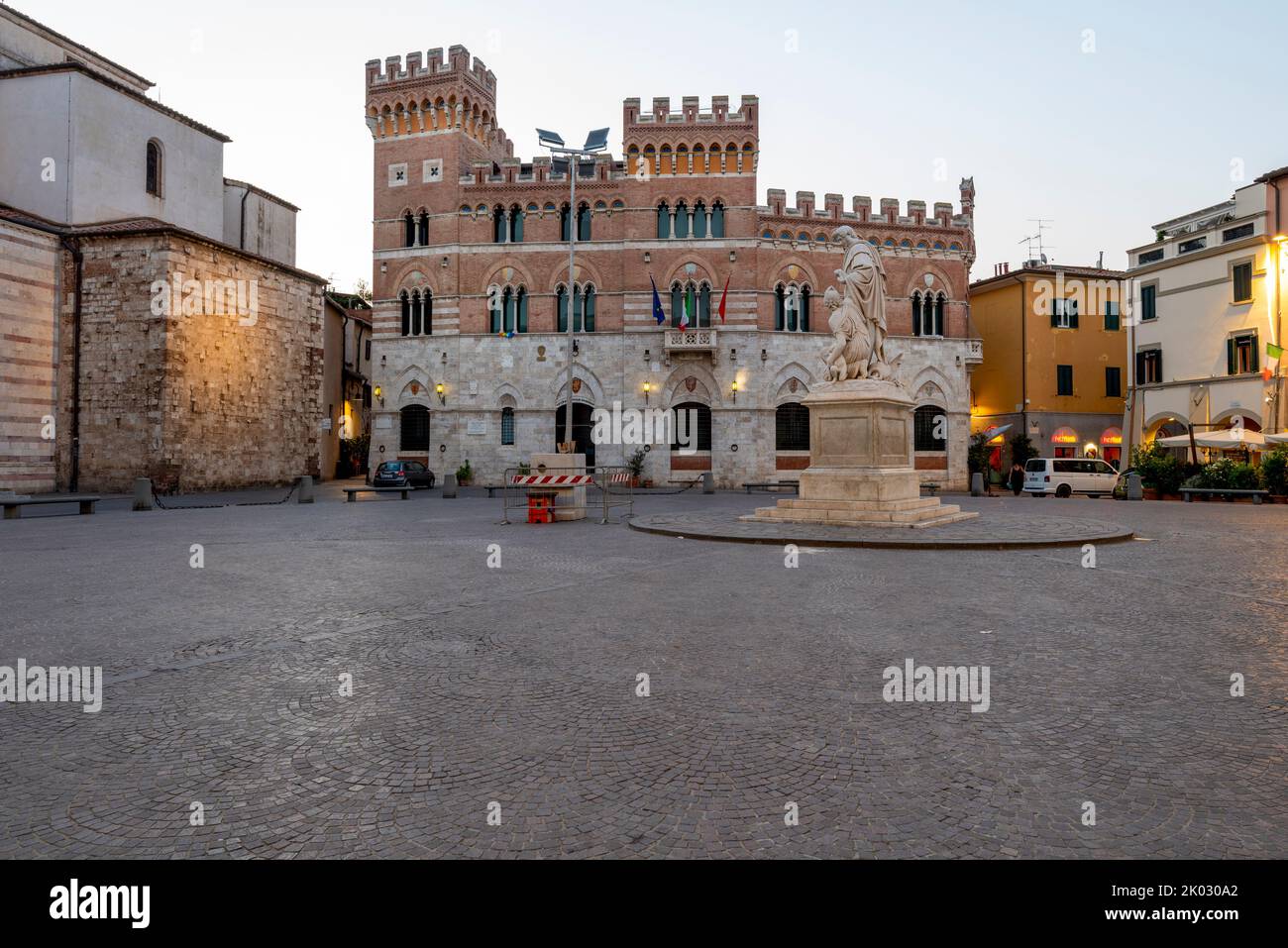 Piazza Dante, Neo-Gothic Town Hall, Seat of the Provincial Government, Monument to Canapone, Grand Duke Leopold II of Lorraine, Grosseto, Tuscany, Italy Stock Photo