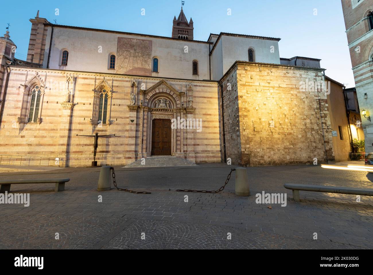 Piazza Dante with Duomo San Lorenzo, Grosseto, Tuscany, Italy Stock ...