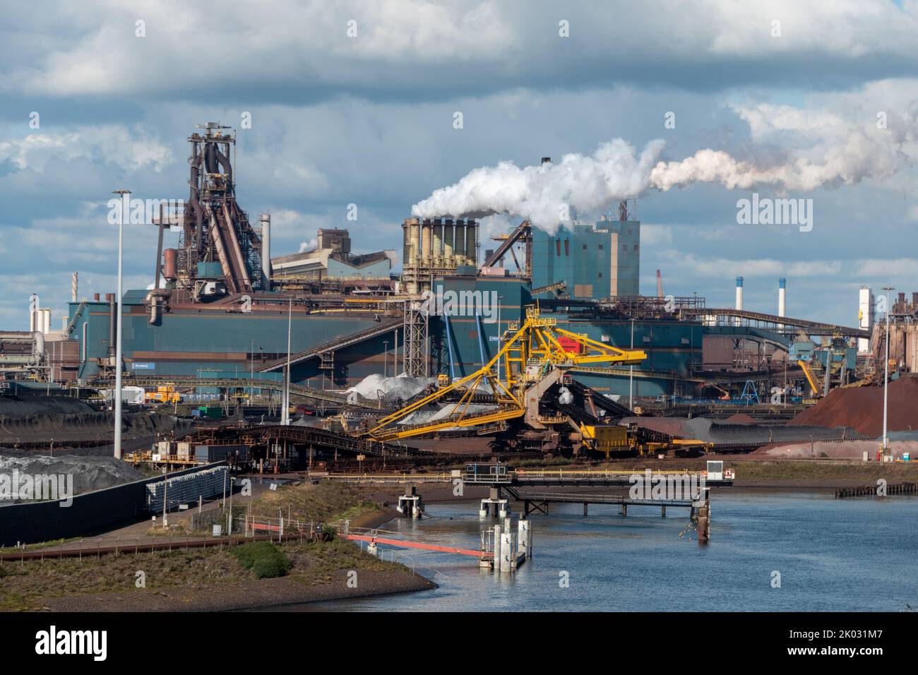 Tata Steel Plant Ijmuiden Holanda Foto editorial - Imagen de