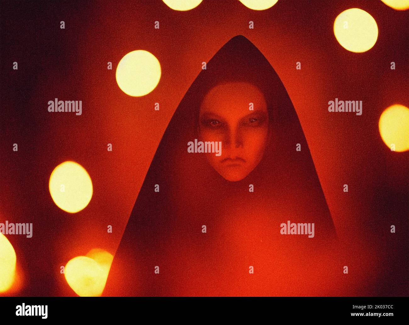 Black cloak hi-res stock photography and images - Alamy