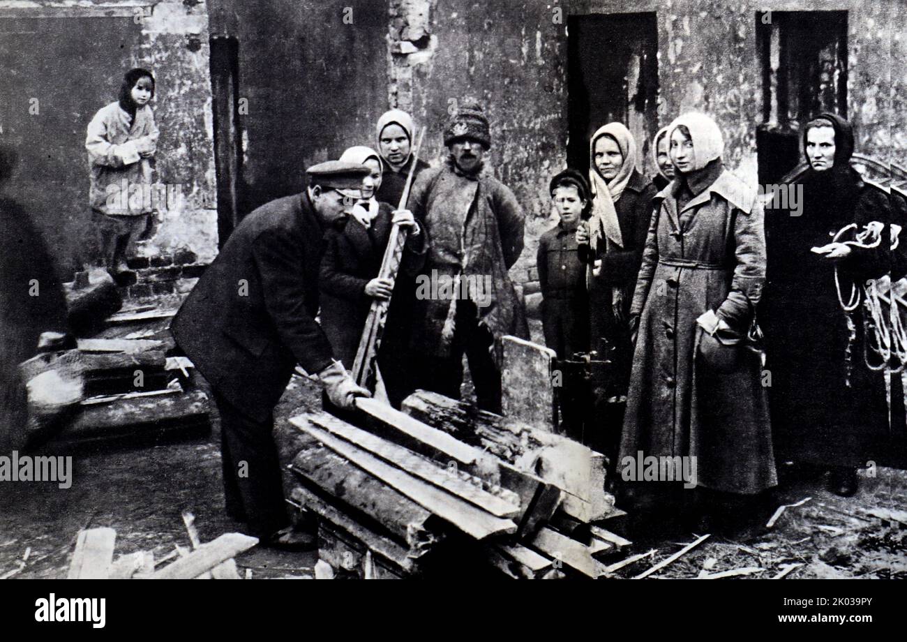 Fuel delivery by weight. Petrograd, 1918. Photo by J. Steinberg. Stock Photo