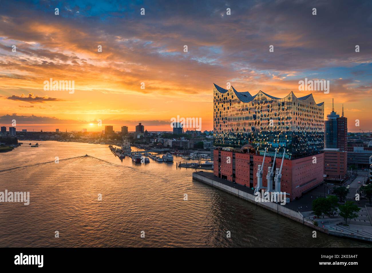 Sunset at the Elbphilharmonie in Hamburg, Germany Stock Photo