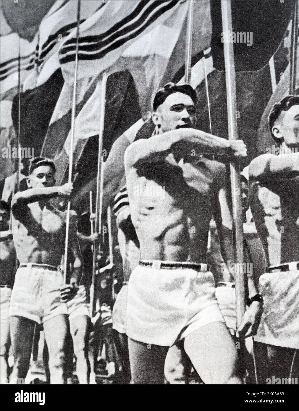 Propaganda photograph of soviet athletes at a sports event. 1962 Stock Photo