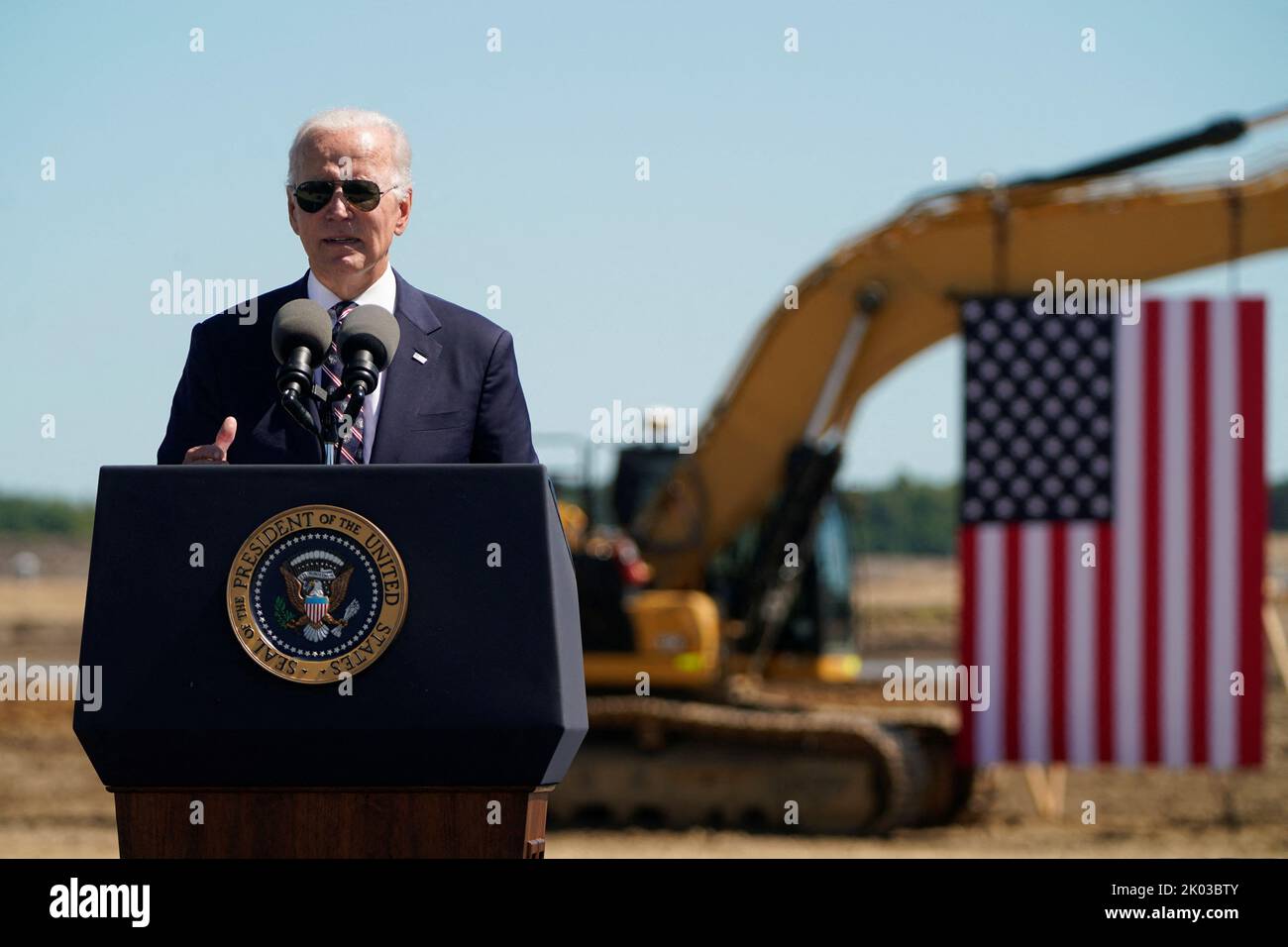 U.S. President Joe Biden speaks on rebuilding American manufacturing through the CHIPS and Science Act at the groundbreaking of the new Intel semiconductor manufacturing facility in New Albany, Ohio, U.S., September 9, 2022. REUTERS/Joshua Roberts Stock Photo