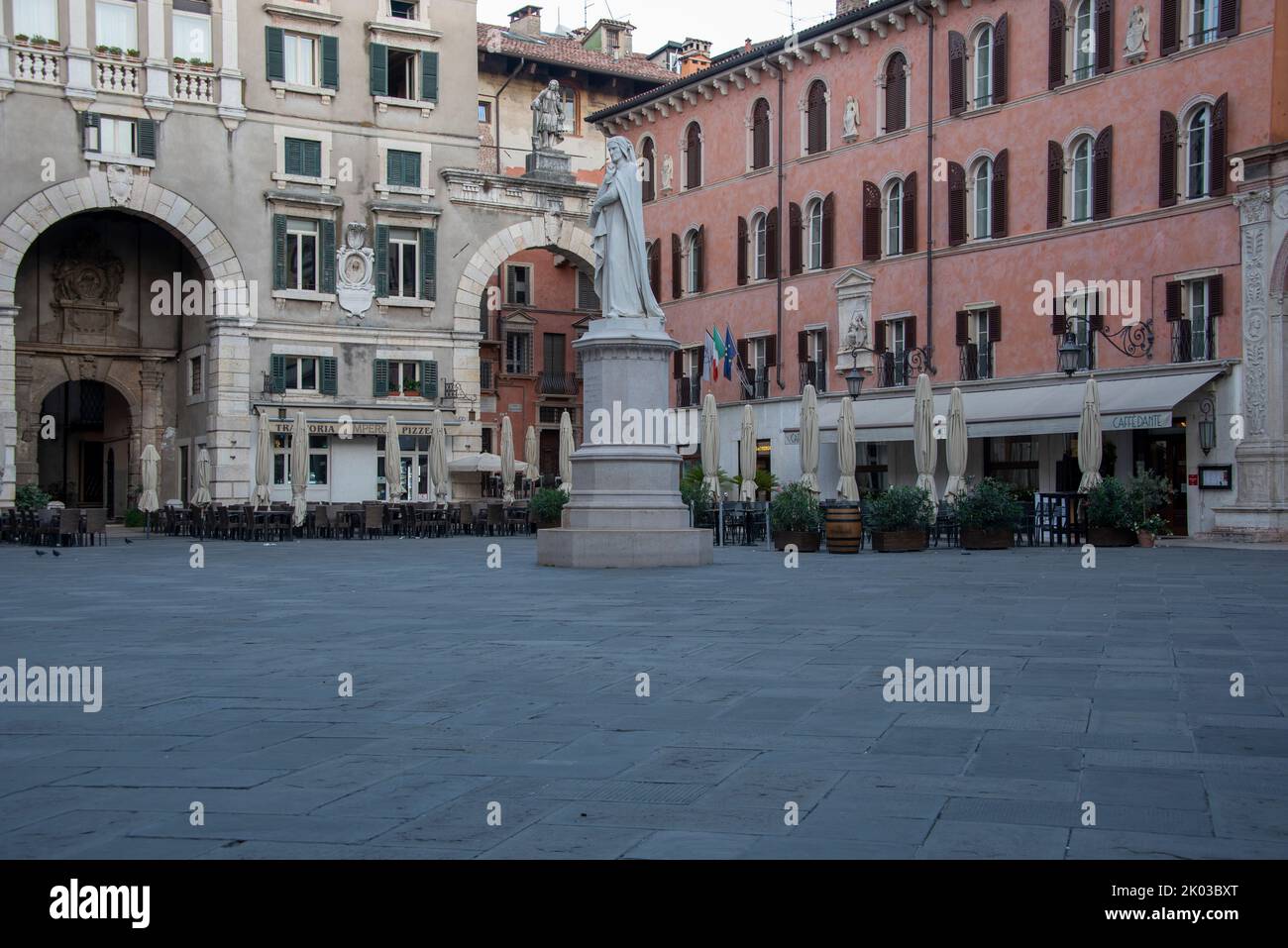 Dante, Monument to Dante Alighieri, Italian poet and philosopher, Verona, Veneto, Italy Stock Photo