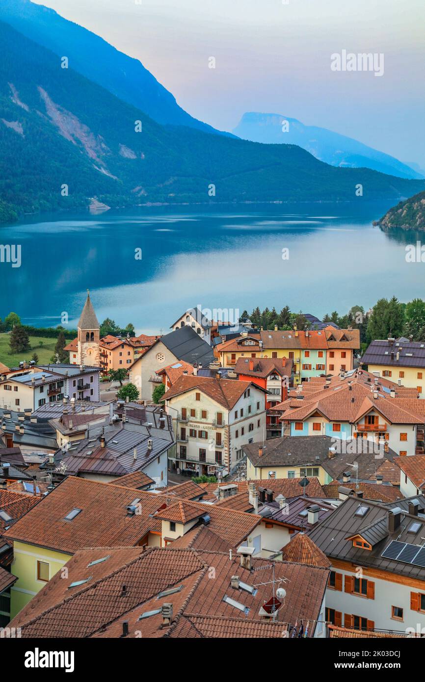 Italy, Trentino Alto Adige, province of Trento, Molveno. Elevated view of the lake and the village of Molveno Stock Photo