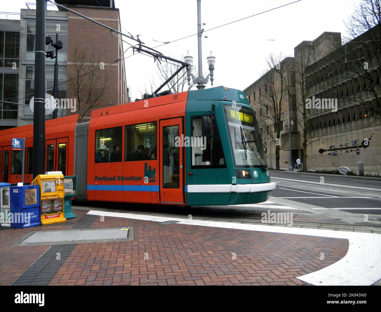 Secretary Shaun Donovan visiting Portland, Oregon for touring