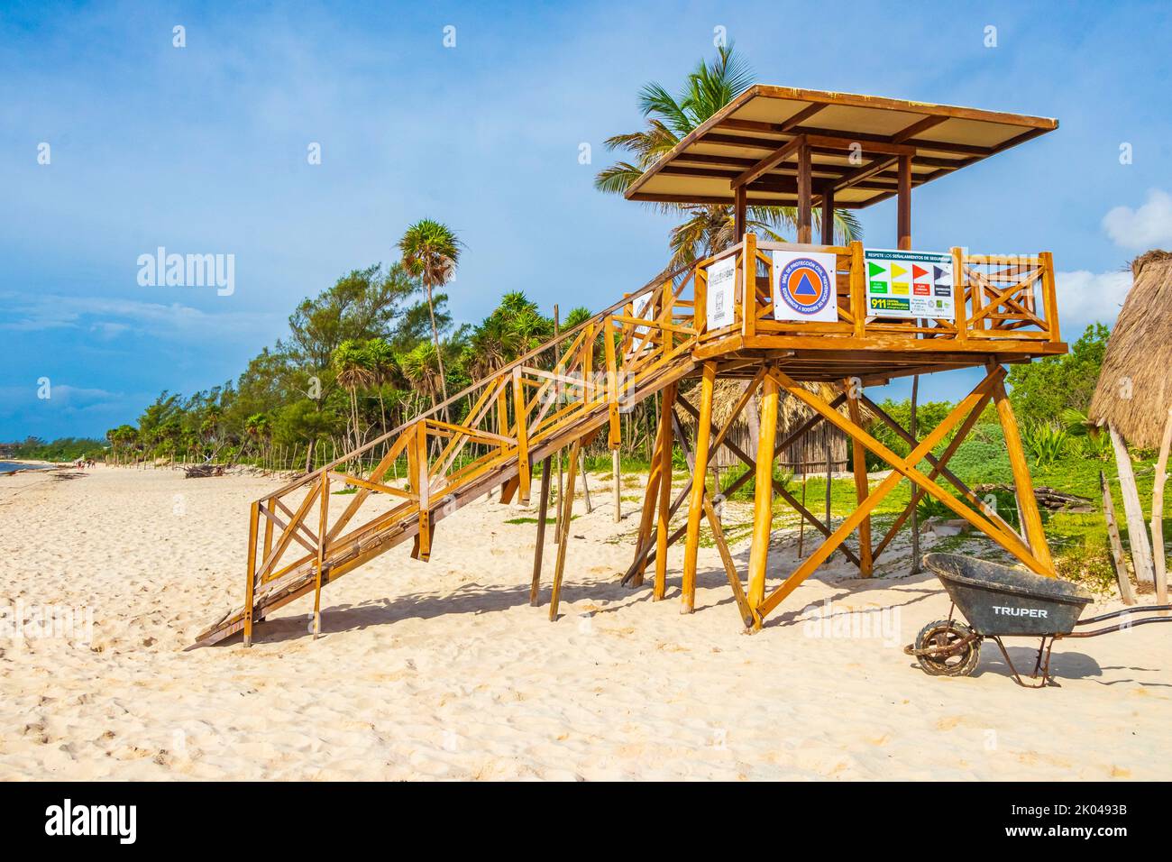 Playa del Carmen 18. August 2021 Tropical mexican beach watch tower