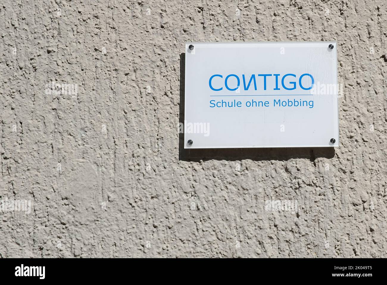Berlin, Germany, September 3, 2022, 'Contigo' sign of the 'School without Bullying' association of the same name at the Askanisches Gymnasium in Tempe Stock Photo