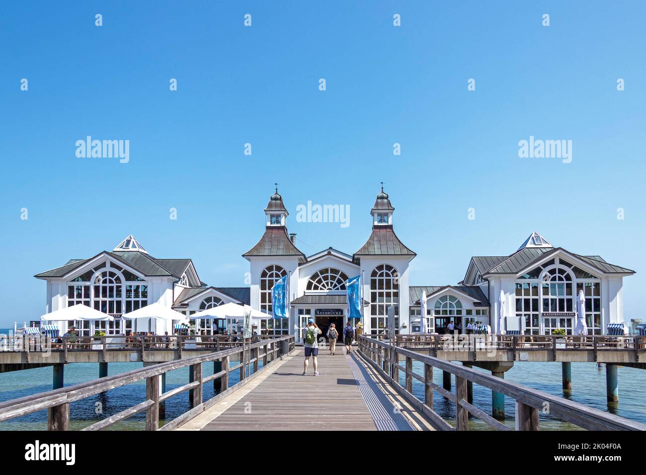 pier-sellin-r-gen-island-mecklenburg-west-pomerania-germany-stock