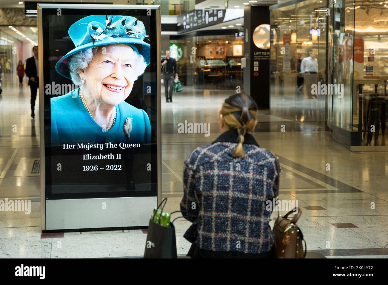 London UK, 9th September 2022. Digital billboard has transformed to pay ...