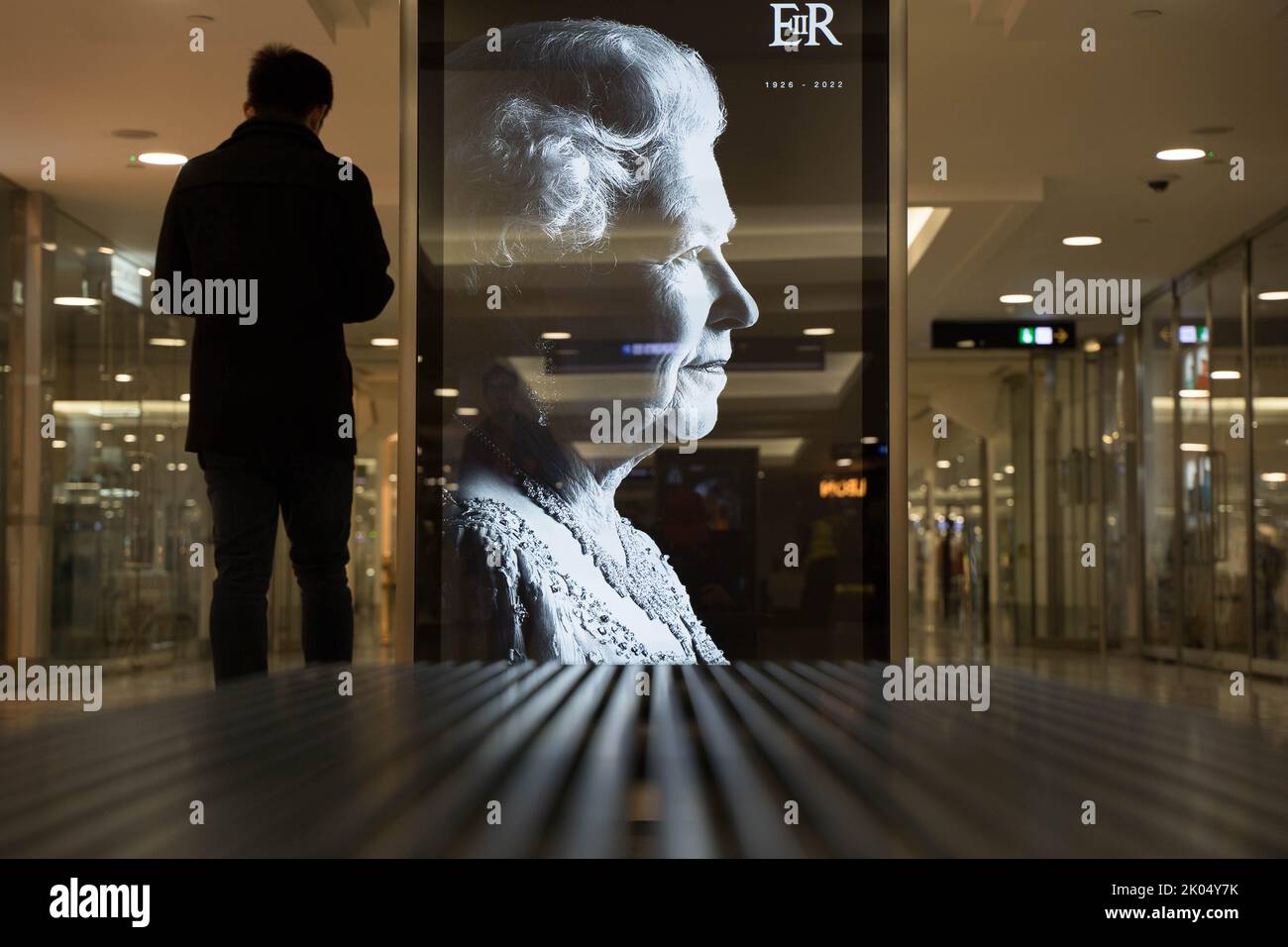 London UK, 9th September 2022. Digital billboard has transformed to pay ...