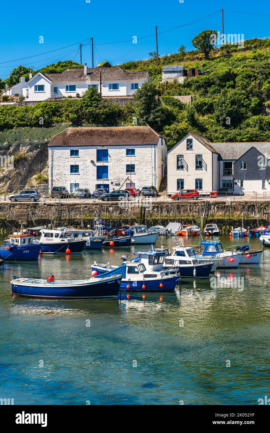 Porthleven Harbour, Porthleven, Helston, Cornwall, England, UK Stock