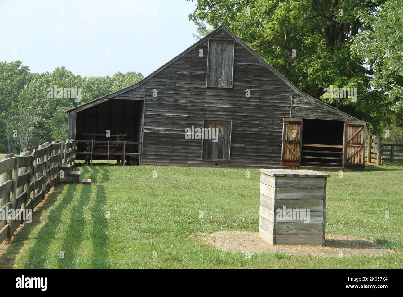Meeks Stable, built in 1850, historical structure at Appomattox Court