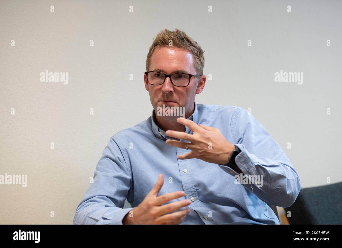 Berlin, Germany. 08th Sep, 2022. Florian Hengst, new anti-Semitism commissioner of the Berlin Attorney General's Office, in an interview with dpa. (to dpa 'Anti-Semitism Commissioner: Still many cases of hate and incitement') Credit: Paul Zinken/dpa/Alamy Live News Stock Photo