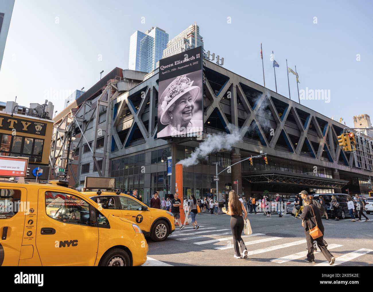 Port authority bus new york hi-res stock photography and images - Alamy