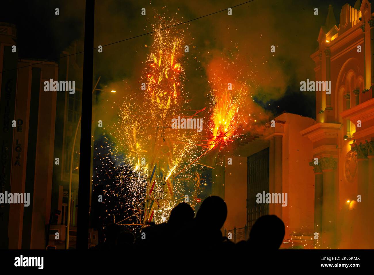 Nightlife celebrate hires stock photography and images Alamy