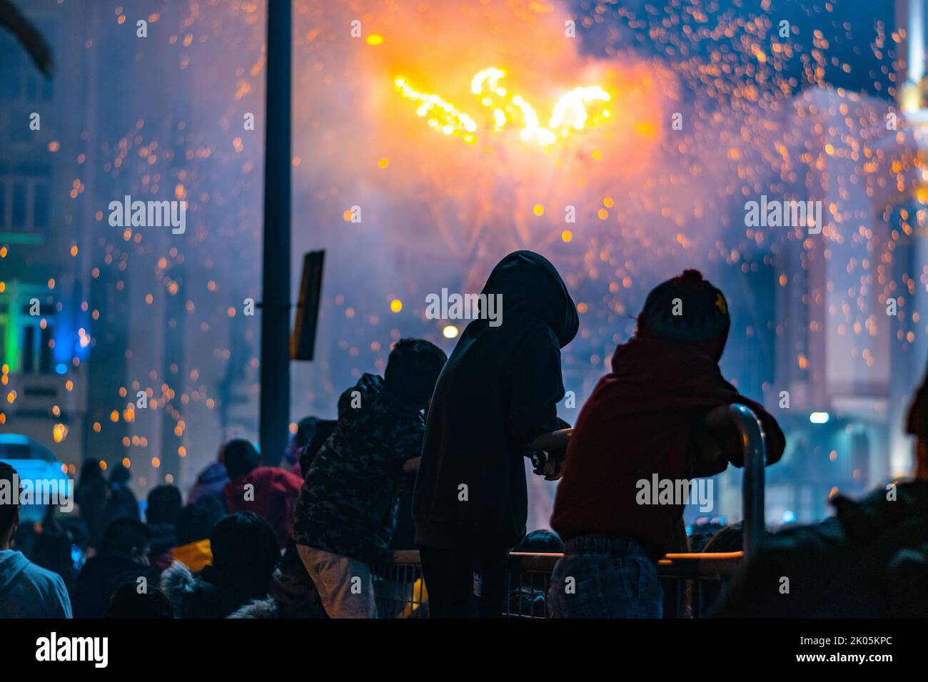 Nightlife celebrate hires stock photography and images Alamy