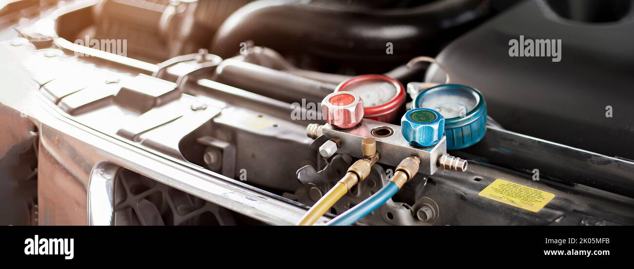 Car air conditioner check service, leak detection, fill refrigerant