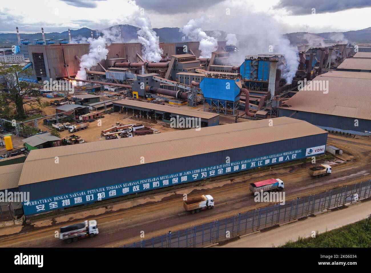 Konawe, Indonesia. 09th Sep, 2022. PT.VDNI (Virtue Dragon Nickel Industry) nickel smelter furnace activity in the industrial area of Morosi sub-district, Konawe. A smelter company in Morosi sub-district, Konawe, Southeast Sulawesi, namely PT. VDNI and PT. OSS are mining areas and become one of the national vital objects. Credit: SOPA Images Limited/Alamy Live News Stock Photo