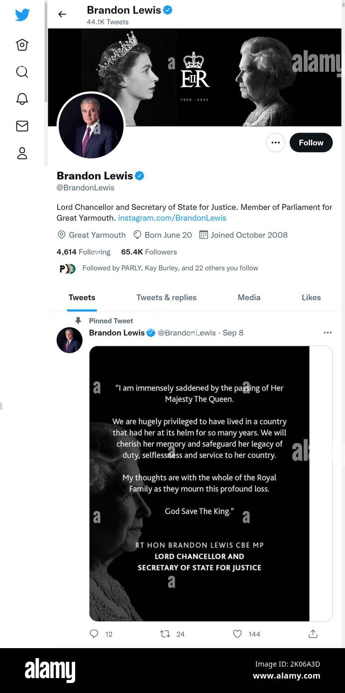 Twitter page (Sept 2022) of Brandon Lewis MP, Lord Chancellor and Secretary of State for Justice, shortly after the death of Queen Elizabeth II Stock Photo