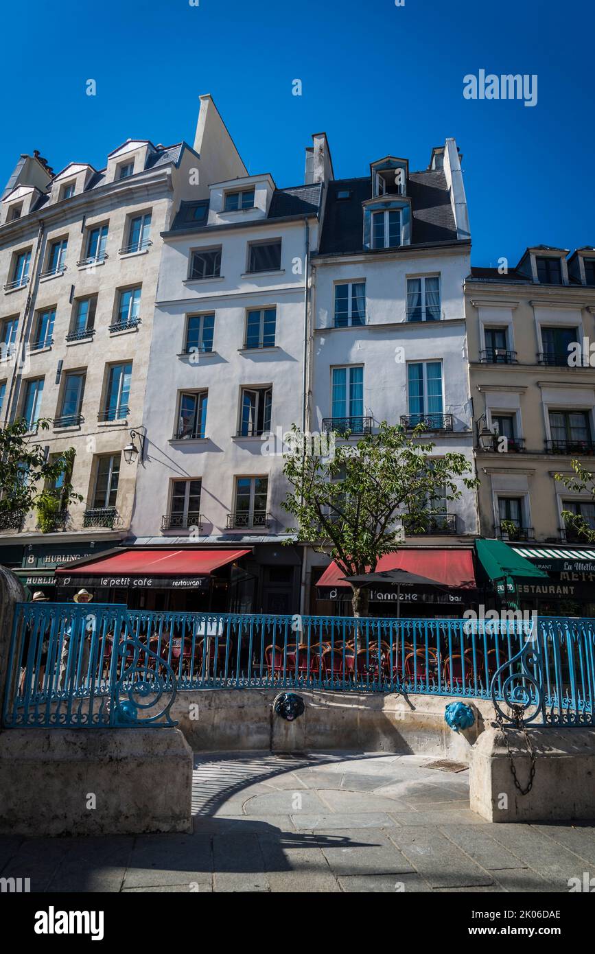 Place Jacqueline De Romilly, Latin Quarter, 5th arrondissement, Paris