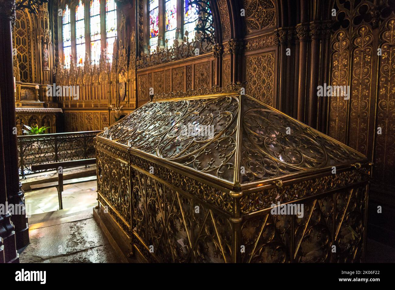 Chasse or reliquary for the surviving relics of Saint Genevieve (19th c.), Saint-Étienne-du-Mont church, Gothic church that contains the shrine of St Stock Photo