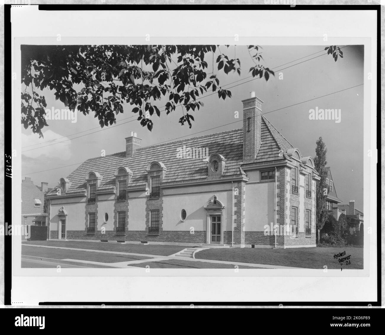 Jules roy Black and White Stock Photos & Images Alamy