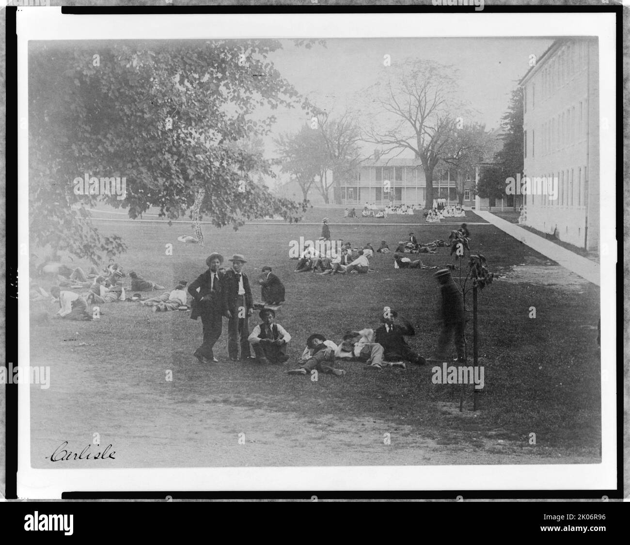 Native american art 1900 Black and White Stock Photos & Images - Alamy