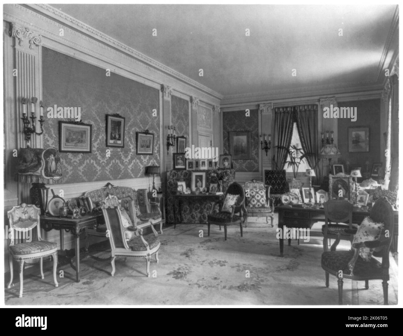 Mary sumner house Cut Out Stock Images & Pictures Alamy